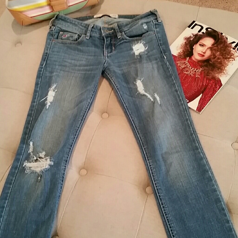 Hollister distressed jeans size 0S